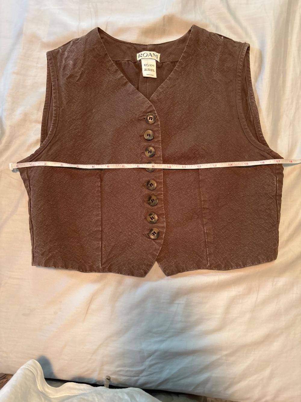 ROAM Joan Vest - Picture 14 of 16